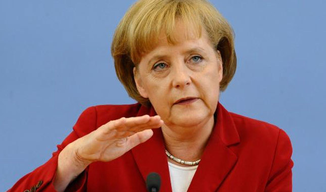 Merkel'den Türkiye'ye gümrük resti