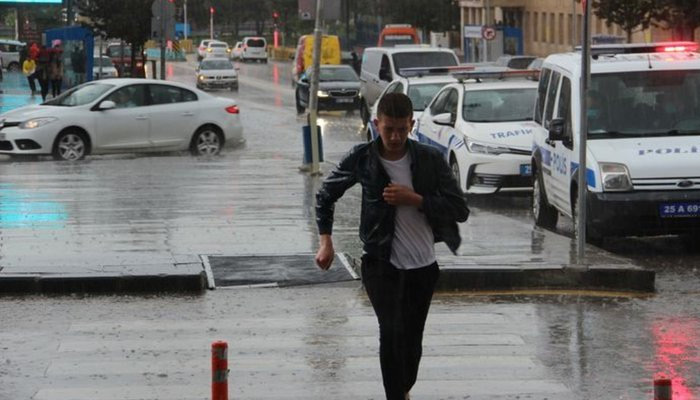 Meteoroloji açıkladı! Her yerde yaz yağmuru var