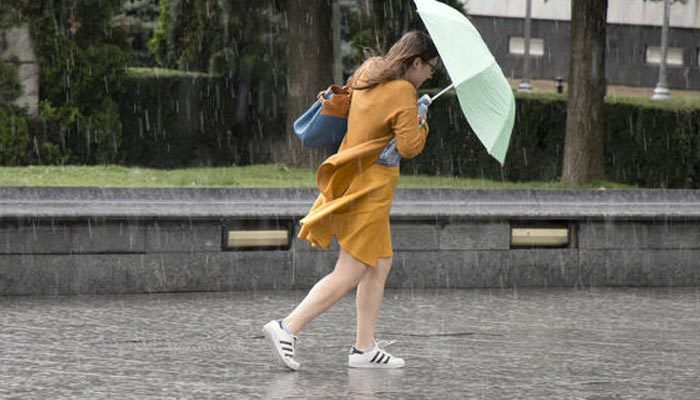 Meteorolojiden 2 bölgeye sağanak uyarısı