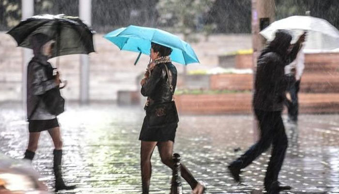 Meteoroloji'den kuvvetli sağanak yağış uyarısı