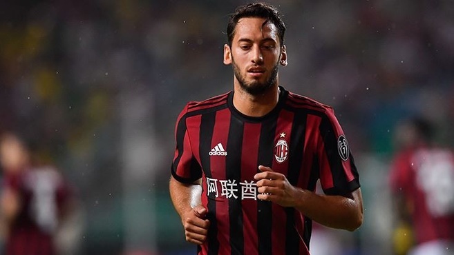 Milan, Bayern'i rahat geçti