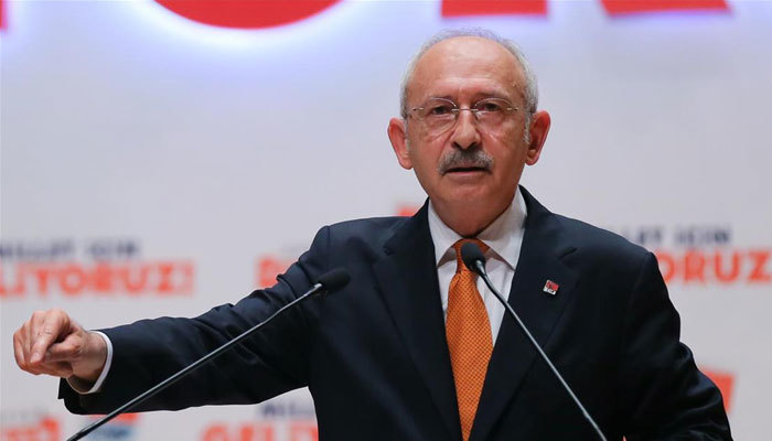 "Milletvekili adayını parti liderleri belirlememeli"