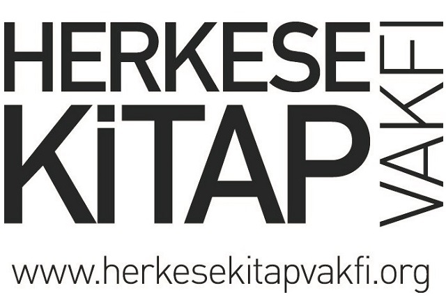 Milletvekillerine Tatil Öncesi Kitap Hediye Edildi