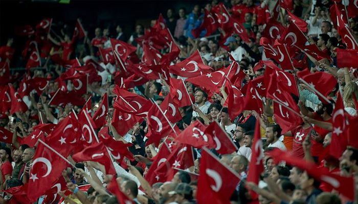 Milli maça taraftarlardan yoğun ilgi