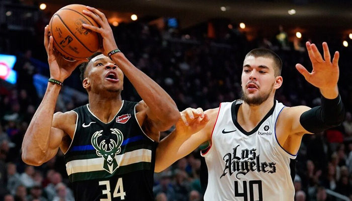 Milwaukee Bucks seriye devam ediyor
