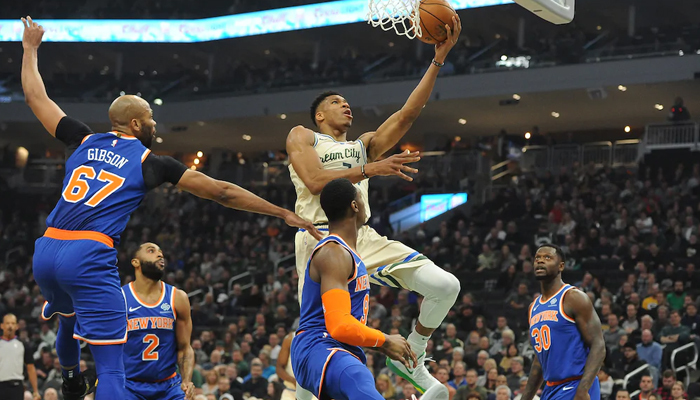 Milwaukee Bucks'tan New York Knicks'e 44 sayı fark