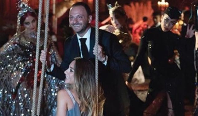 Mina Başaran ile Murat Gezer'in davetiyeleri bile hazırdı (Murat Gezer Kimdir?)