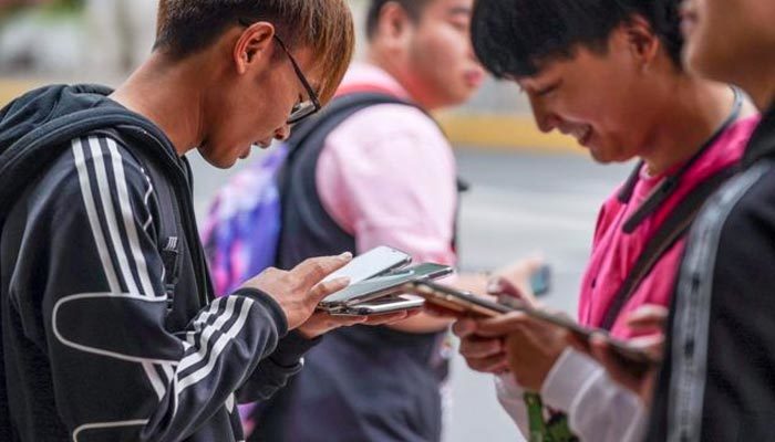 Mobil internet kullanıcılarına yüz tarama zorunluluğu