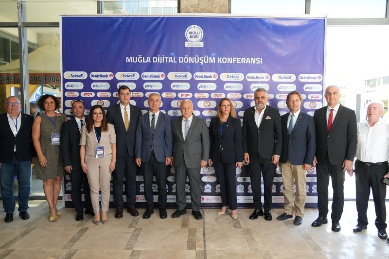 Muğla'da KOBİ'lerin dijital dönüşüm yol haritası Akıllı KOBİ Konferansı'nda ele alındı