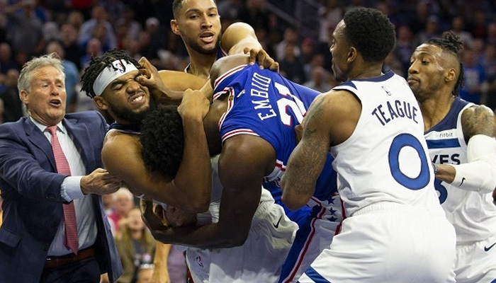NBA'de geceye iki yıldızın kavgası damga vurdu