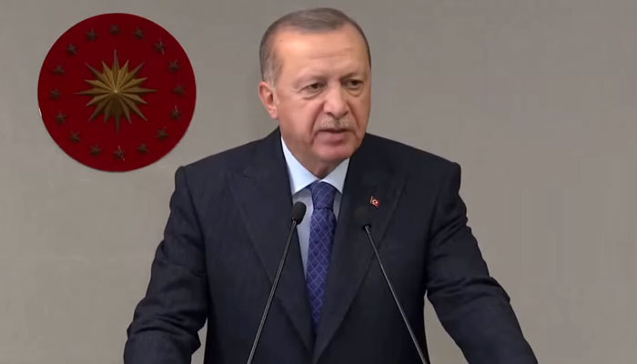 1 Haziran'da yasak kalkıyor, normalleşme başlıyor