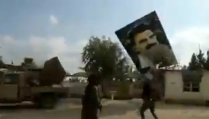 Öcalan'ın posterleri indirildi!