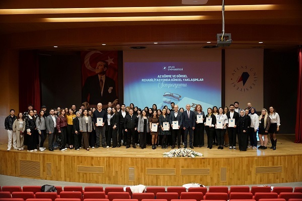 Öğr. Gör. İlkay Altunsoy: “Az görme geleceğin halk sağlığı sorunu”