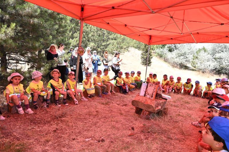 Öğrenciler Orman Okulu'nda Ekolojik Yaşamı Öğrendi