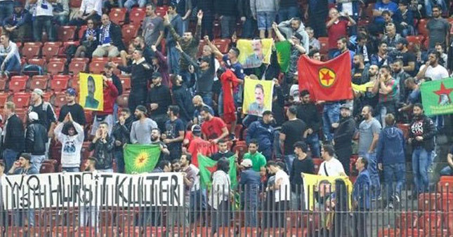 PKK bayrağına itiraza disiplin cezası