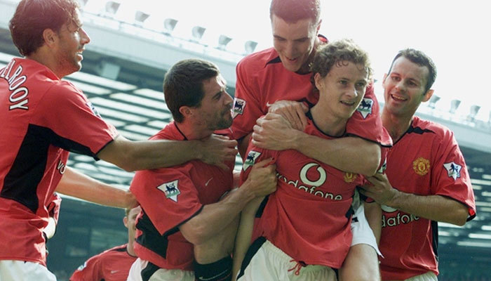 Premier Lig'de zirve Manchester United'ın