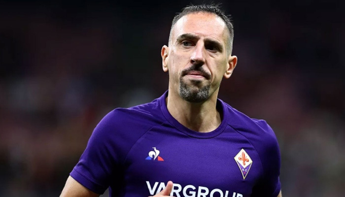 Ribery hakemi itti 3 maç ceza aldı