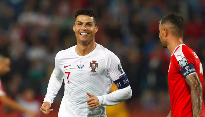 Ronaldo yeni rekora göz kırptı