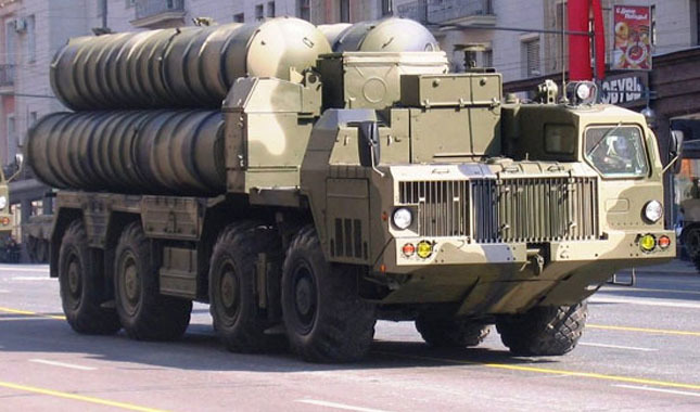 S-300 savunma sistemi nedir hangi ülkeler kullanır S-400 ile arasında ne fark var menzili ne kadar?
