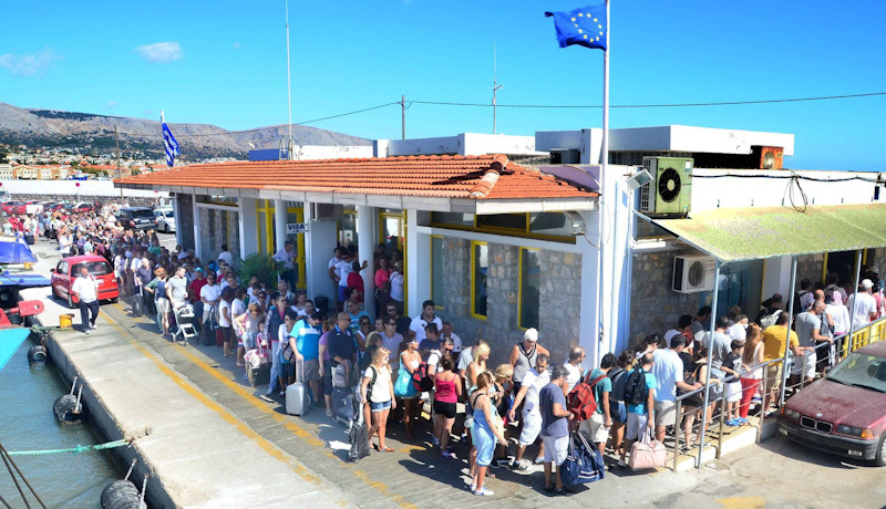 SAKIZ ADASI'NDAN TÜRK ZİYARETÇİLERE SICAK KARŞILAMA