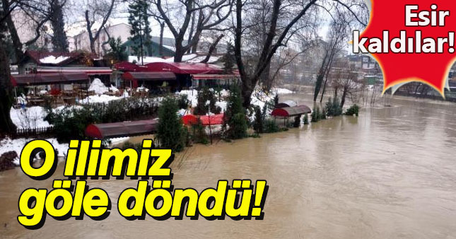 Sağanak yağmurla birlikte Bartın'ı sel bastı