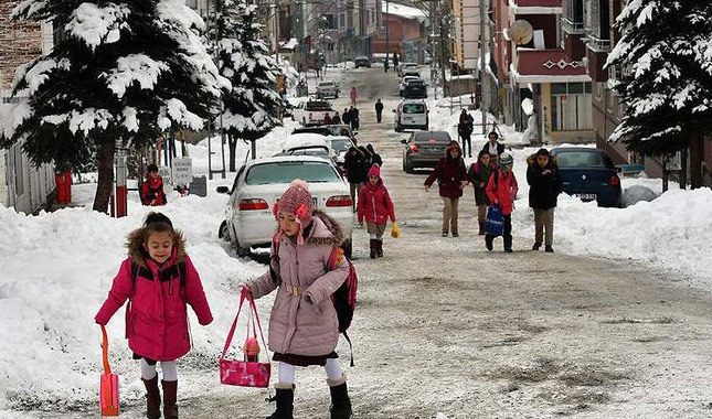 Sakarya'da okullar tatil mi 28 aralık CUMA kar tatili var mı yok mu?