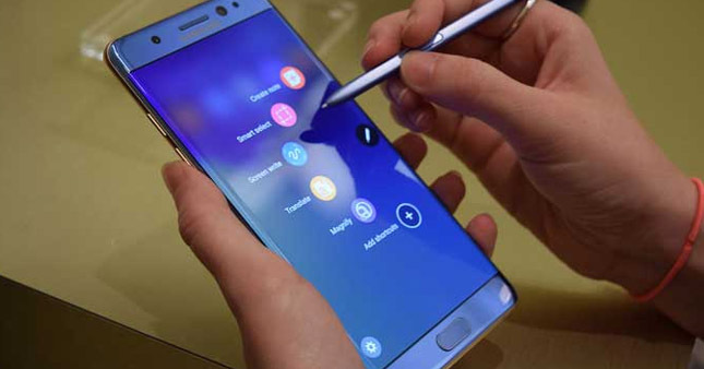 Samsung Galaxy Note 8 ekranı kaç inç olacak?