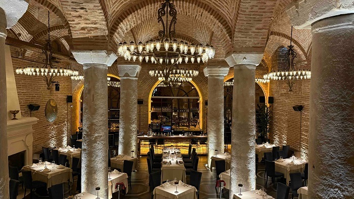 Sarnıç Istanbul'da Sevgililer Günü; Tarihin Kalbinde Romantizm 