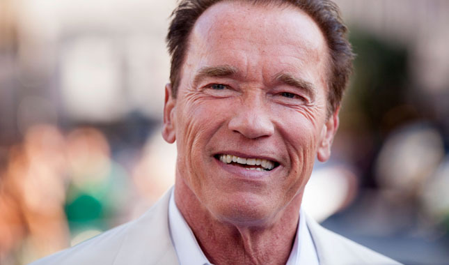 Schwarzenegger'den Trump'a 'Hitler' tepkisi