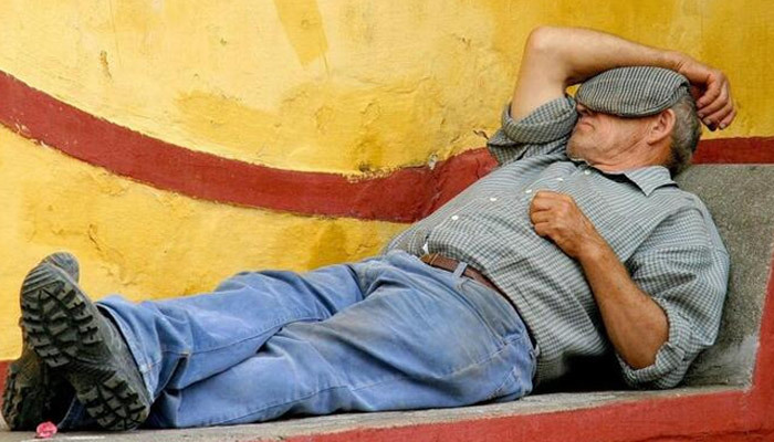 Siesta kalp hastalıkları riskini düşürüyor