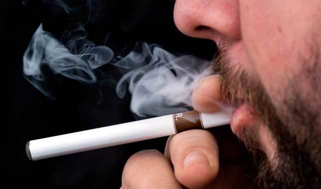Sigara içmeyen çalışan 30 dakika daha az mesai yapacak