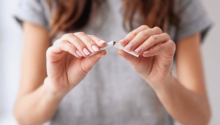 Sigarayı bırakır bırakmaz kanser riski azalıyor