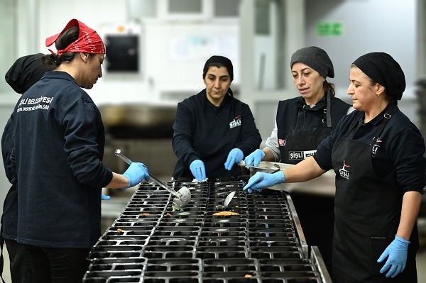 Şişli Belediyesi Aşevinde Kazanlar Ramazanın Bereketiyle Kaynıyor