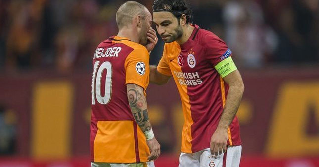 Sneijder Selçuk İnan'a sitem etti