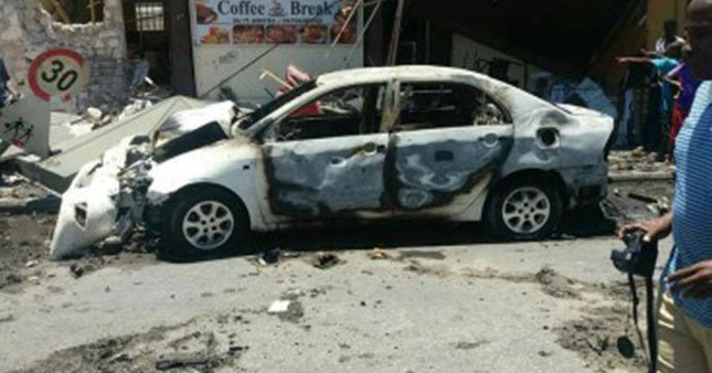 Somali'de bombalı araç dehşet saçtı