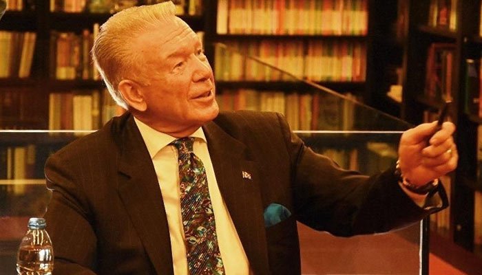 Sözcü yazarı Uğur Dündar neden izne ayrıldı?