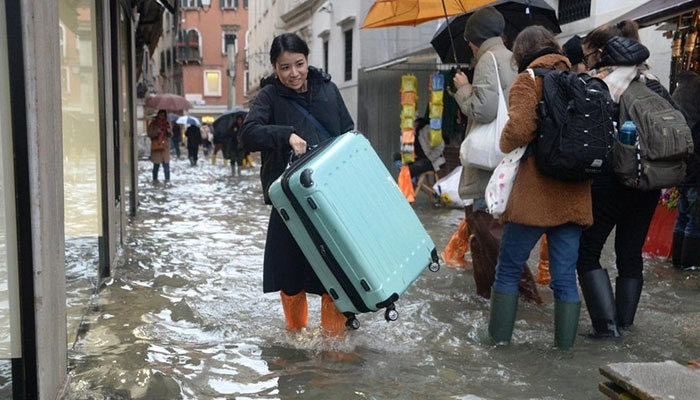 Su baskınları Venedik'e pahalıya patladı