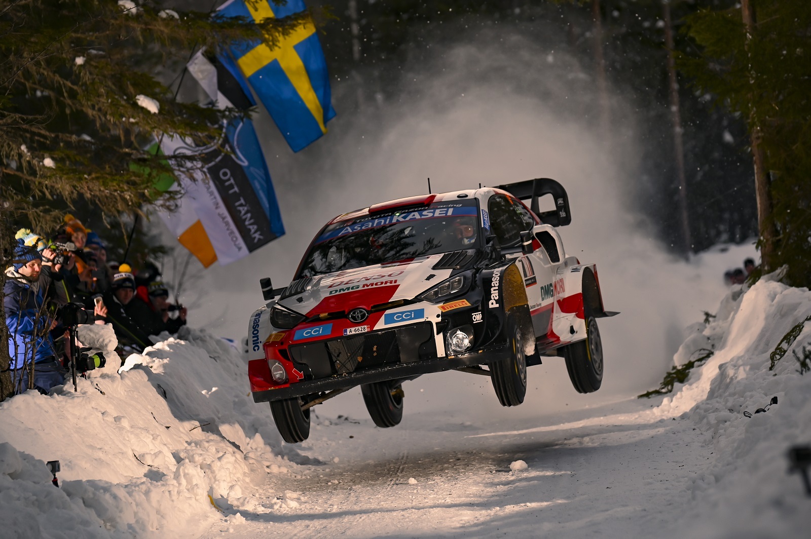 TOYOTA Yeni GR YARIS Rally1 ile İsveç'te İlk Zaferini Kazandı