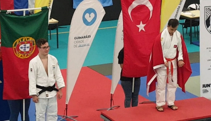 Talha Erdem'den tarihi madalya zaferi
