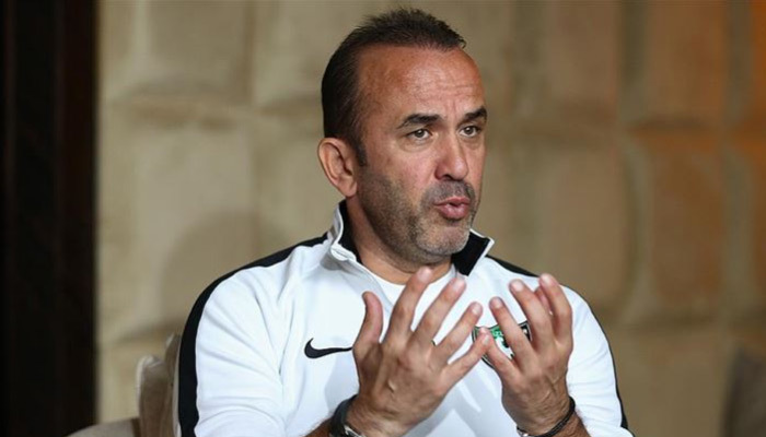 Teknik direktör Mehmet Özdilek fikstürden şikayetçi