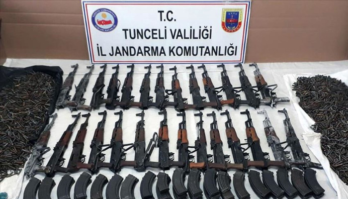 Teröristlere ait silah deposu ele geçirildi