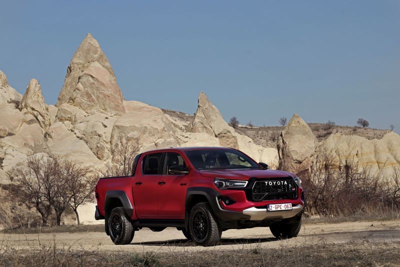 Toyota Hilux'ın En Sportif ve En Güçlü Versiyonu GR SPORT Türkiye'de