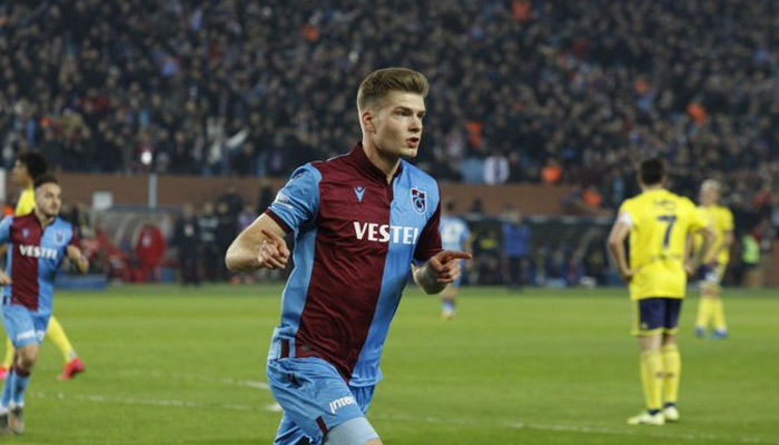 Trabzon'da kolbastı şov! Fenerbahçe eli boş döndü