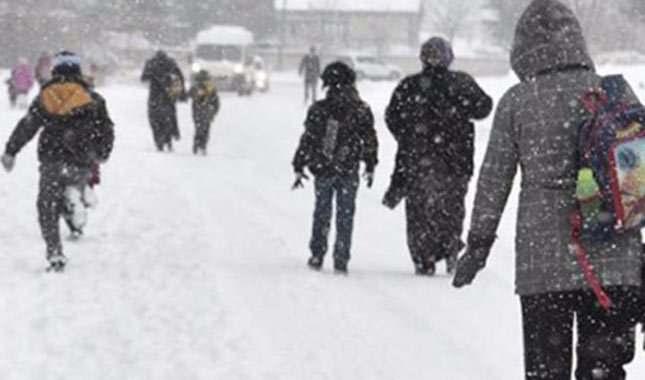 Trabzon'da yarın okullar tatil mi? - 24 Kasım Cuma valilikten kar tatili açıklaması