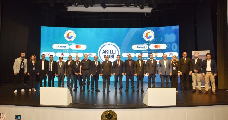 Trabzon'daki KOBİ'ler Dijital Dönüşüm Konferansında buluştu