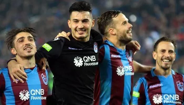 Trabzonspor, genç yıldızının sözleşmesini uzattı