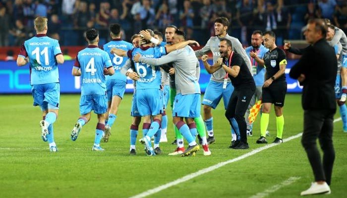 Trabzonspor makaraya sardı! Beşiktaş'a olay gönderme...