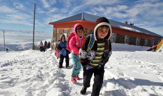 Tunceli'de okullar tatil mi 10 ocak 2019 | Tunceli Valiliği tatil açıklaması | Tunceli yarın okul var mı kar yağacak mı?