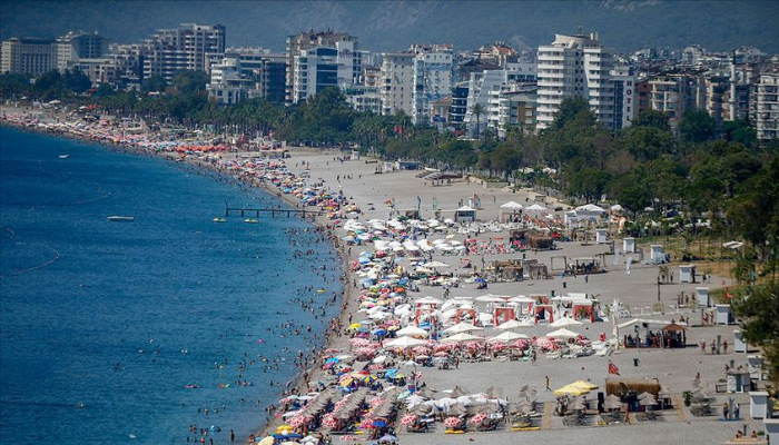 Turizm kentlerinde bayram tatili yoğunluğu