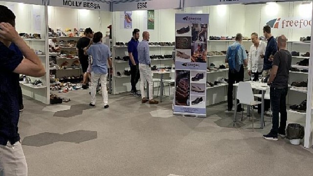 Türk ayakkabı ve saraciye ihracatçıları İtalya'da şova hazırlanıyor